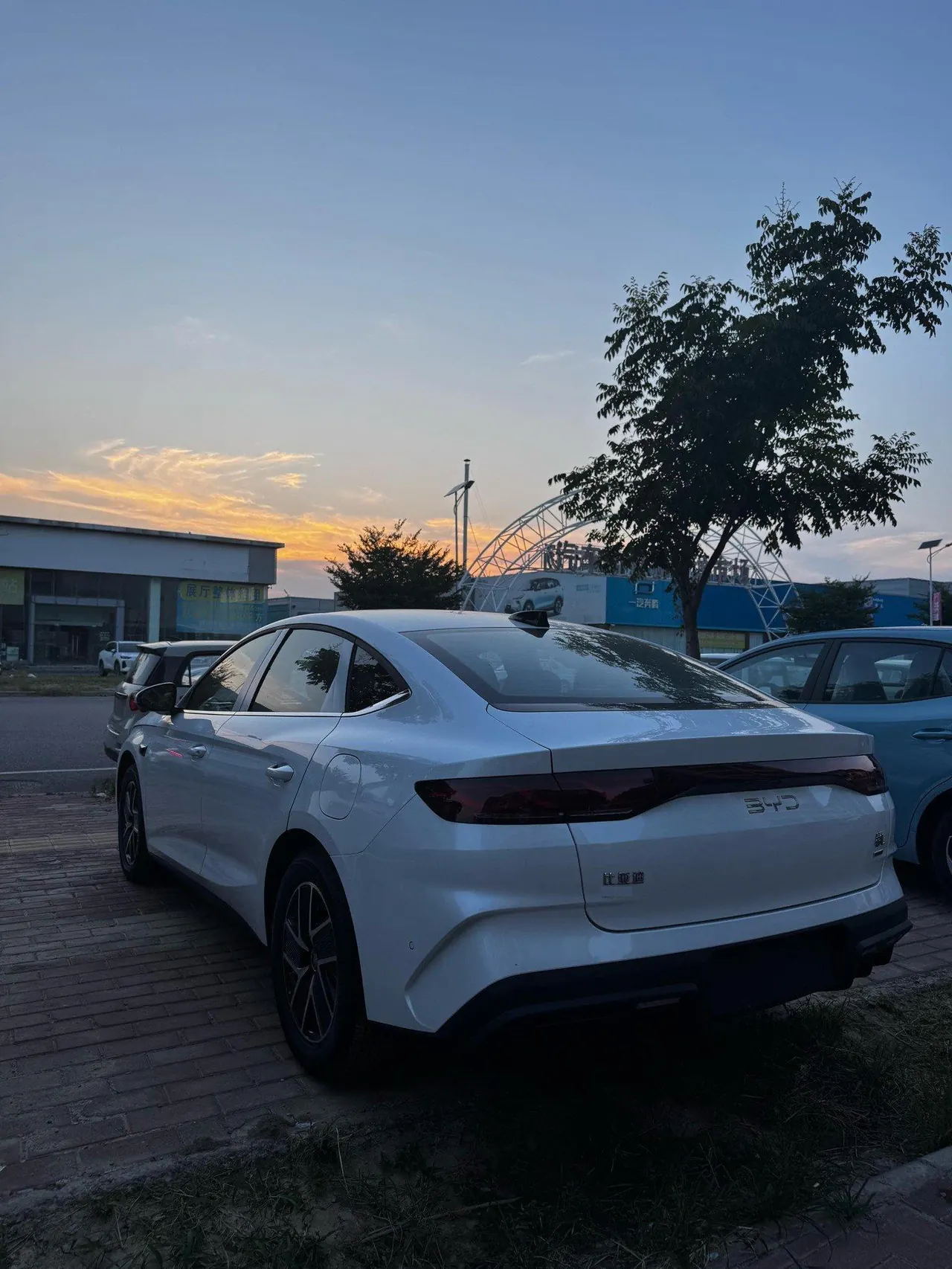 BYD 2026 Qin L DM-i 1.5 stepless 128KM leading automatic gear 7