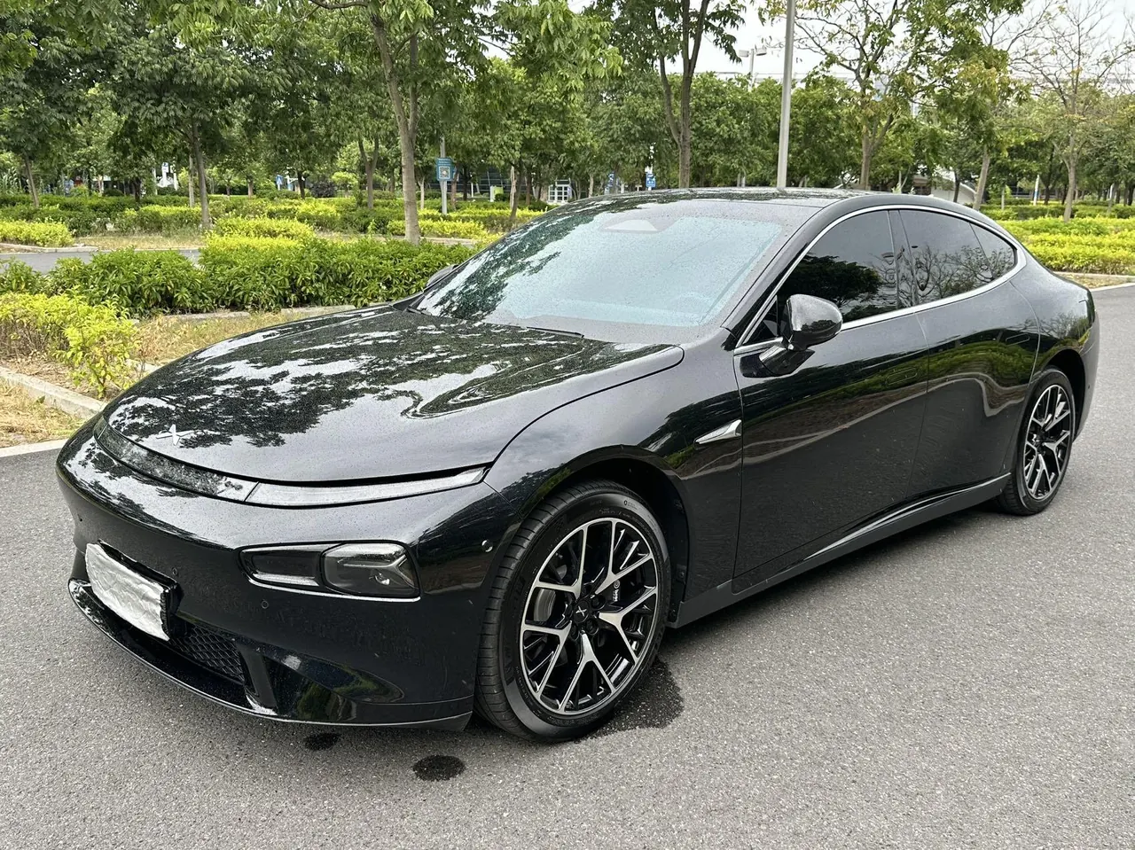 Открыть галерею: Xpeng 2023 P7i 702 Pro Automatic