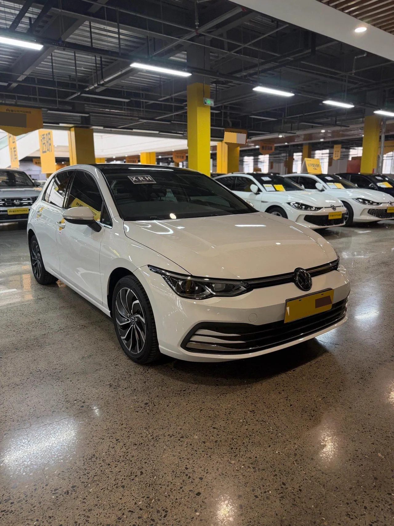 Volkswagen 2023 Golf 8 PRO 1.4TSI 280TSI Automatic 11