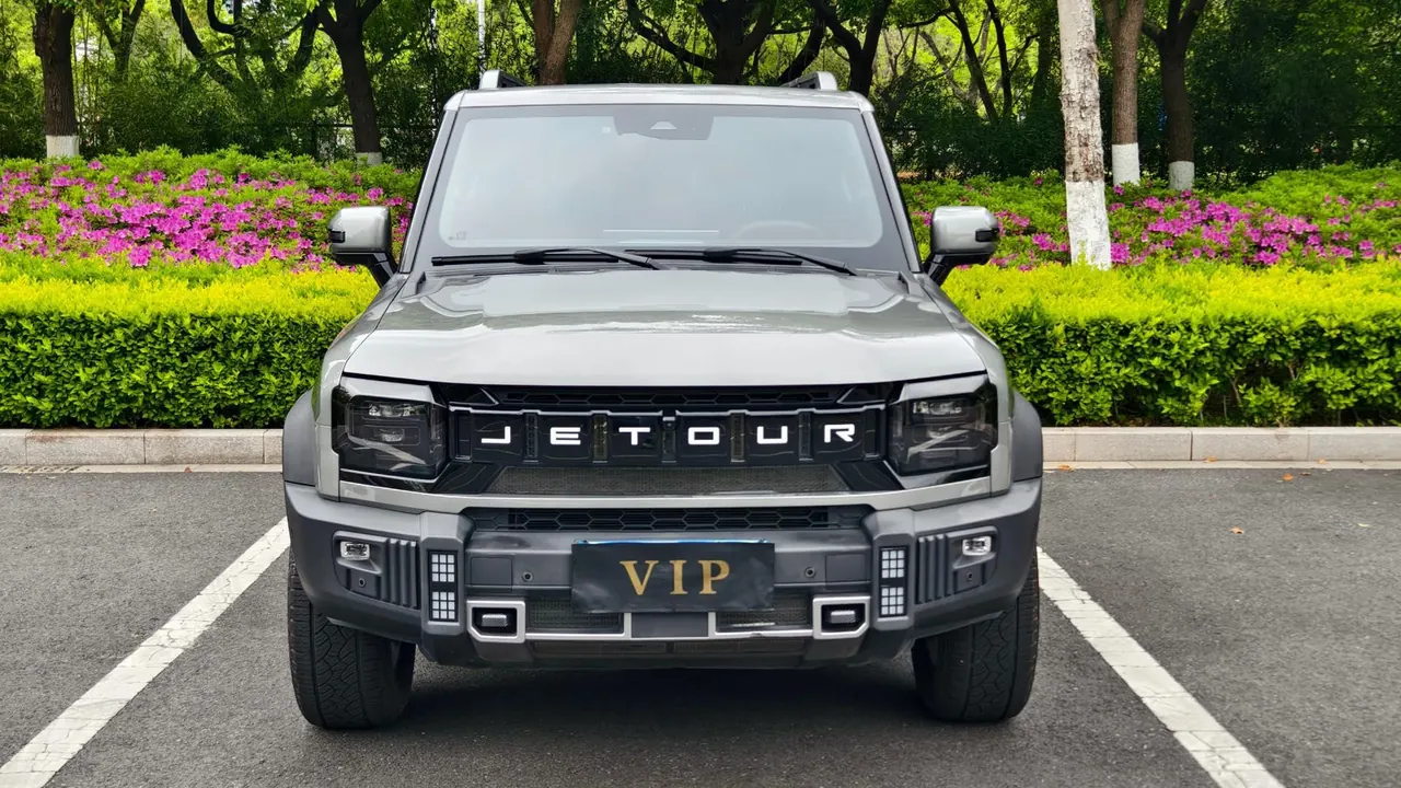 Jetour 2023 Traveler 2.0T 4WD Crossing PRO Automatic Gear 2