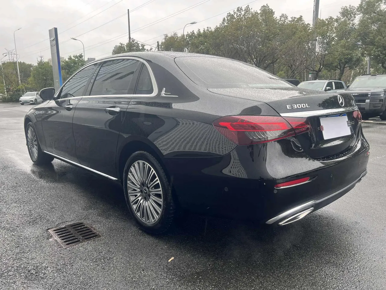 Mercedes Benz E-Class 2023 E 300 L 2.0T Fashion Automatic Gear 12