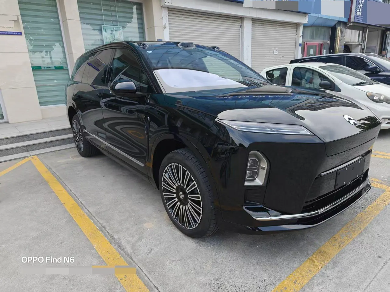 NIO 2026 ES8 6-seat executive deluxe automatic gear 3