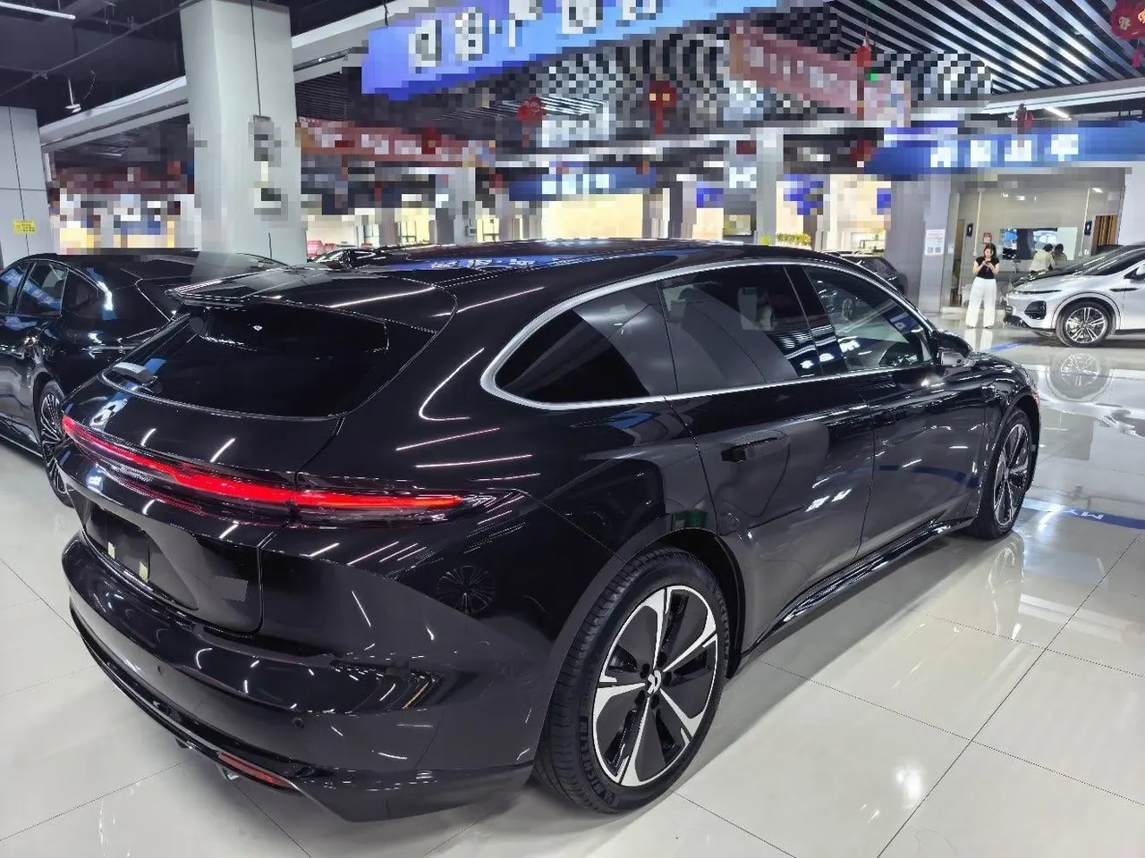 NIO 2026 ET5T 100kWh Touring automatic 5