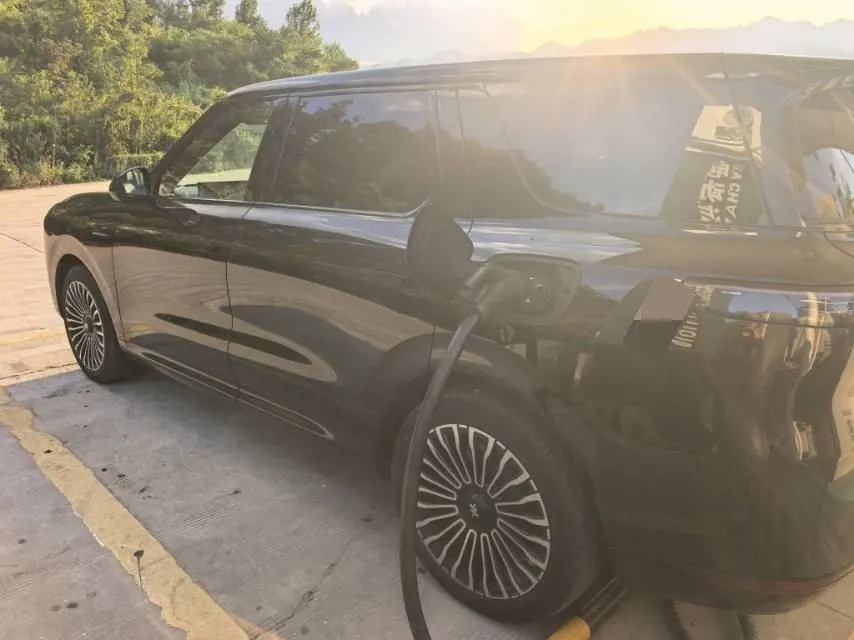 IM 2026 IM LS8 66 Ultra Technology Flagship Large Five-seater Automatic Transmission 8
