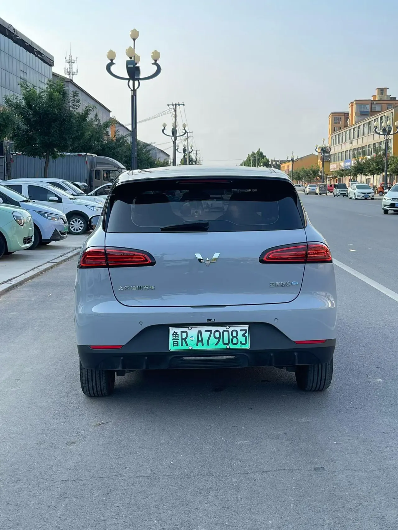 WuLing 2024 Plantronics PLUS 401km Flagship Automatic Gear 5