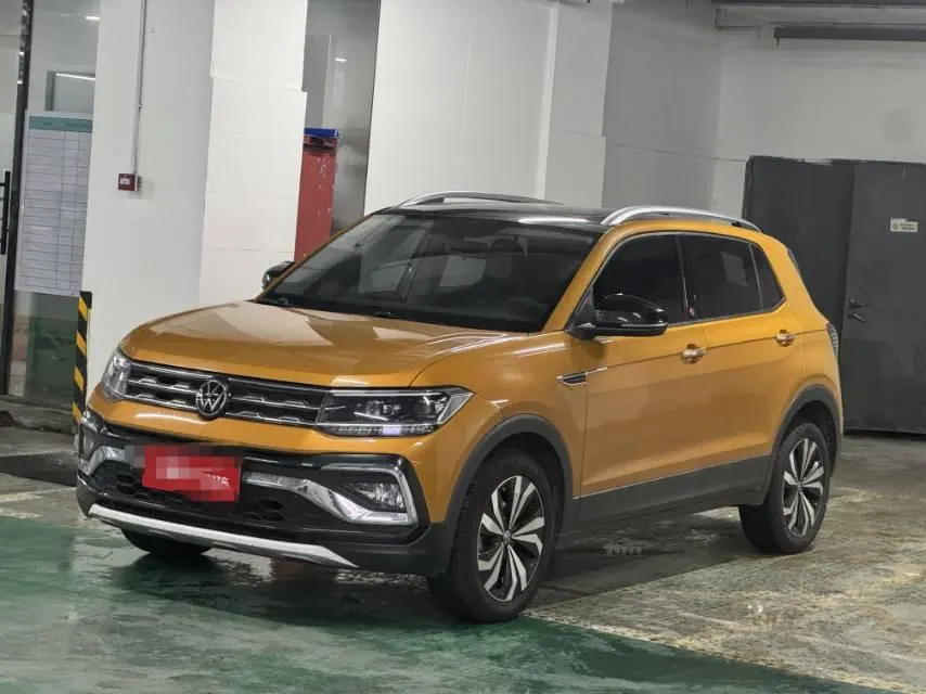 Открыть галерею: Volkswagen 2020 T-Cross (Tujia) 1.4TSI 280TSI Deluxe Edition Automatic Gear