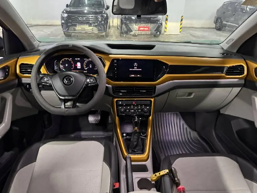 Volkswagen 2020 T-Cross (Tujia) 1.4TSI 280TSI Deluxe Edition Automatic Gear 4