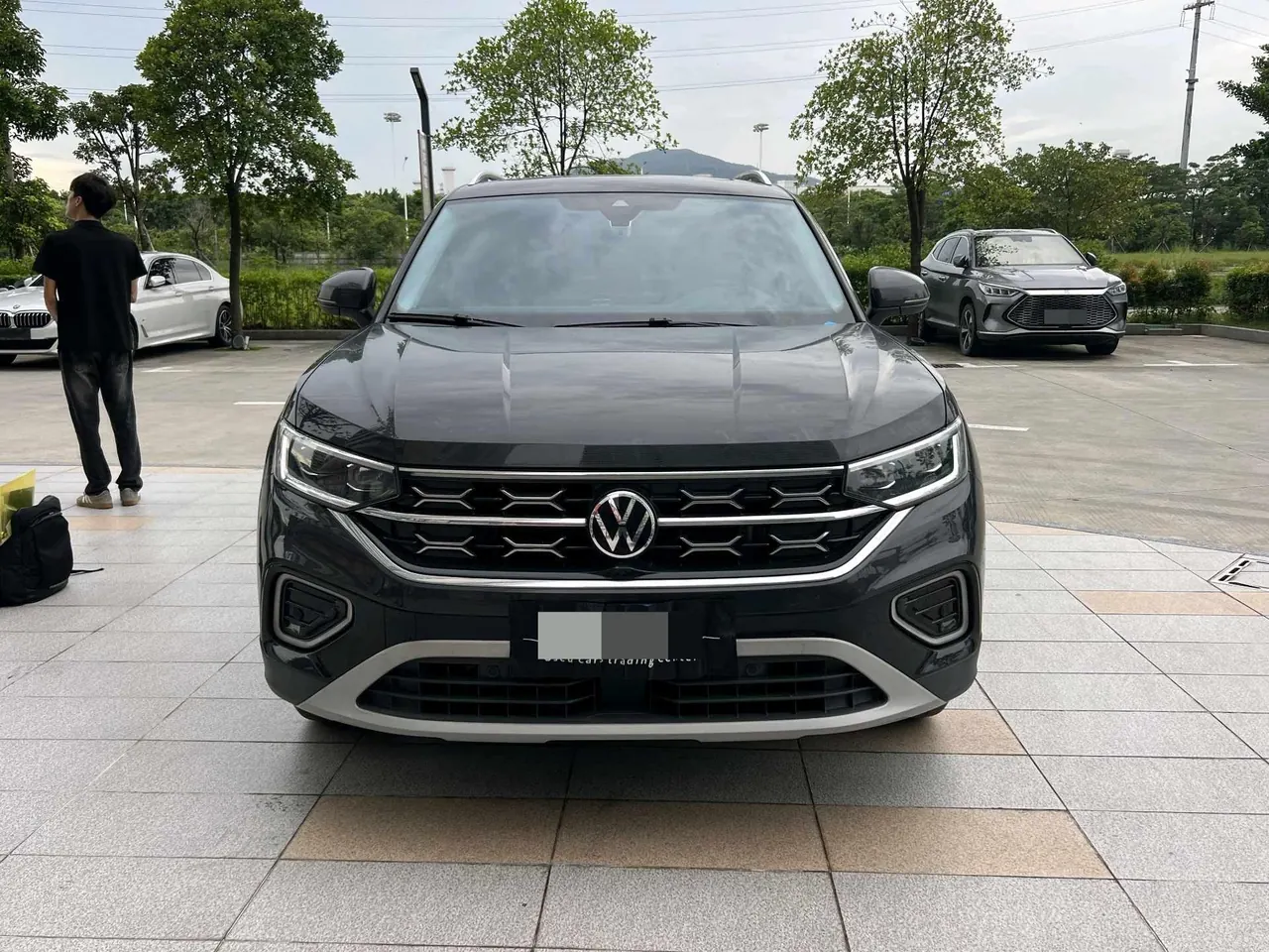 Volkswagen 2024 Tanyue 2.0TSI 330TSI Two-Drive Luxury Plus Advanced Edition Automatic Gear 2