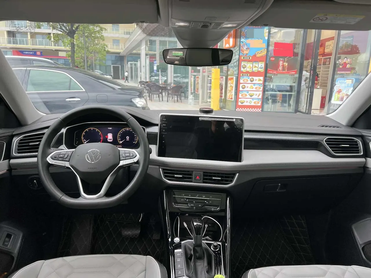 Volkswagen 2024 Tanyue 2.0TSI 330TSI Two-Drive Luxury Plus Advanced Edition Automatic Gear 5