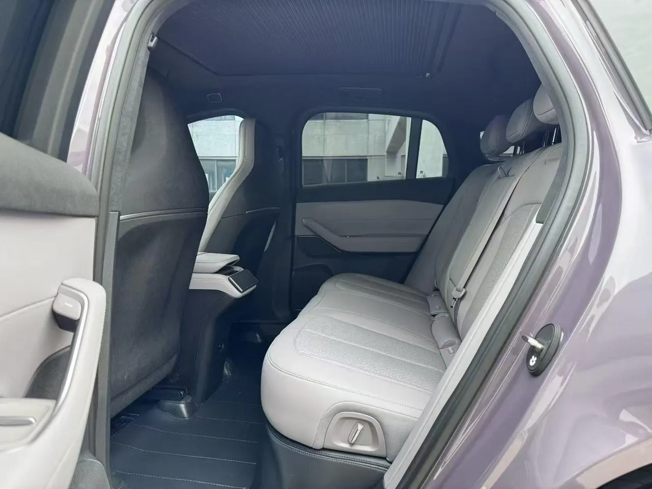 NIO 2024 EC6 75kWh automatic transmission 3