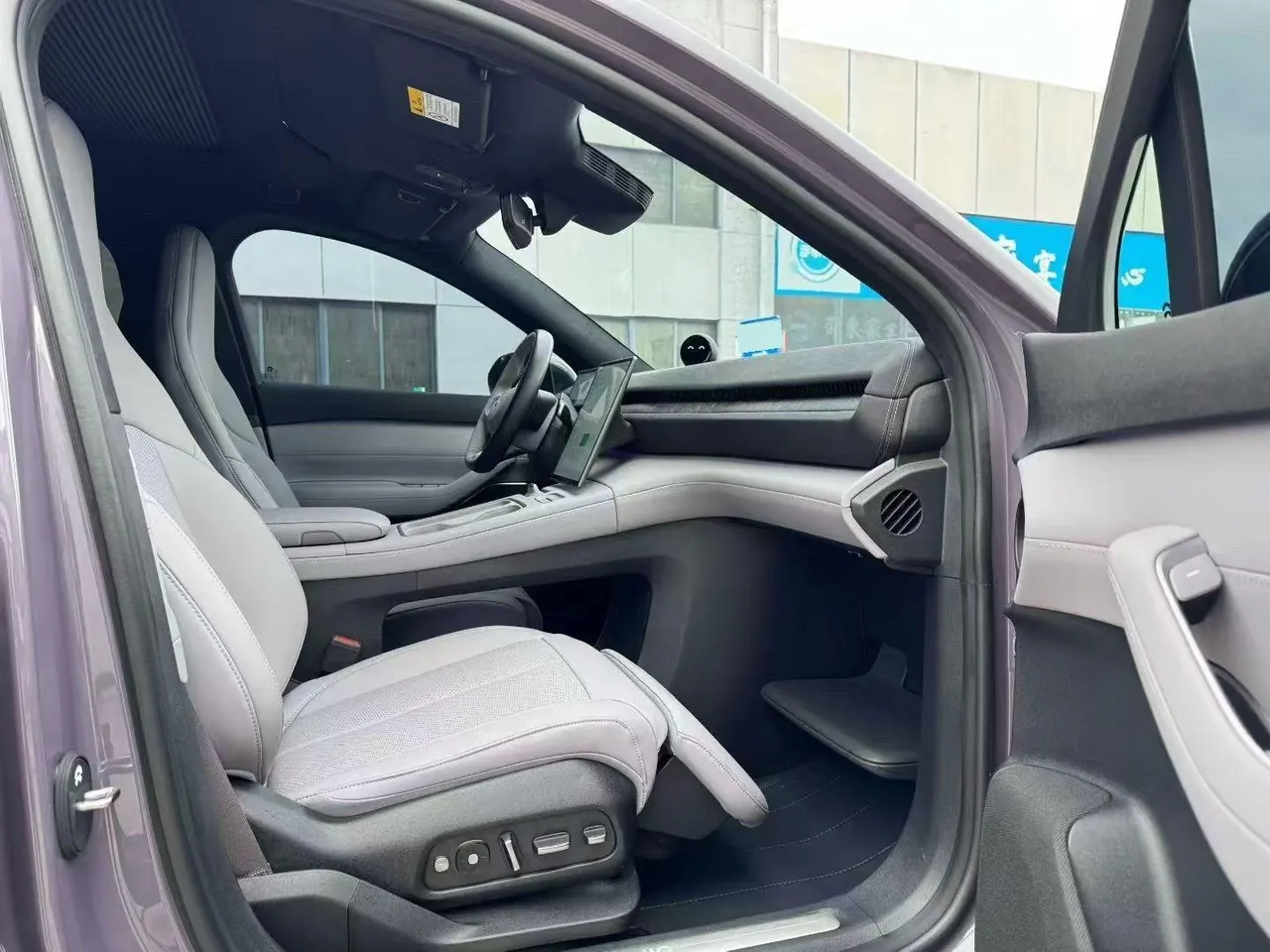 NIO 2024 EC6 75kWh automatic transmission 7