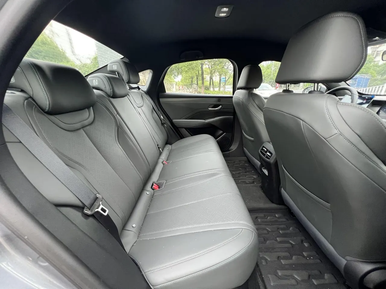 BYD 2026 Qin PLUS DM-i 1.5 CVT 128km Entry-Level Automatic 6
