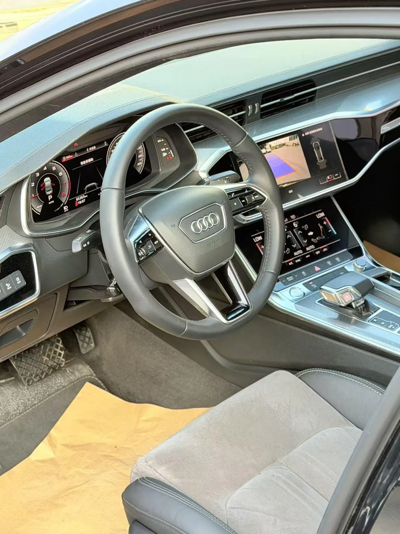 Audi 2020 A6L 2.0TFSI 45TFSI Selected Dynamic Automatic 3