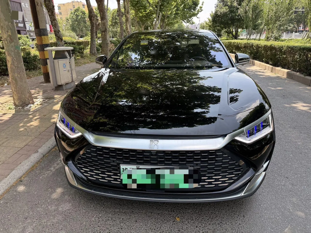 BYD 2020 Han DM 2.0T 4-wheel drive performance version noble automatic gear 2