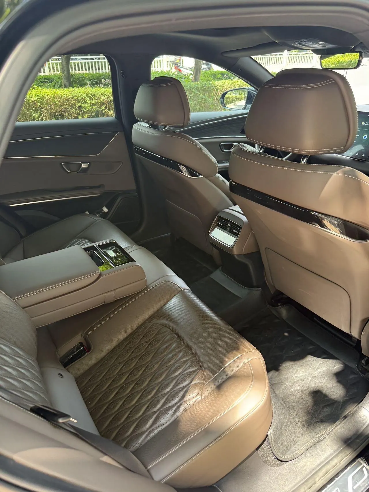 BYD 2020 Han DM 2.0T 4-wheel drive performance version noble automatic gear 4