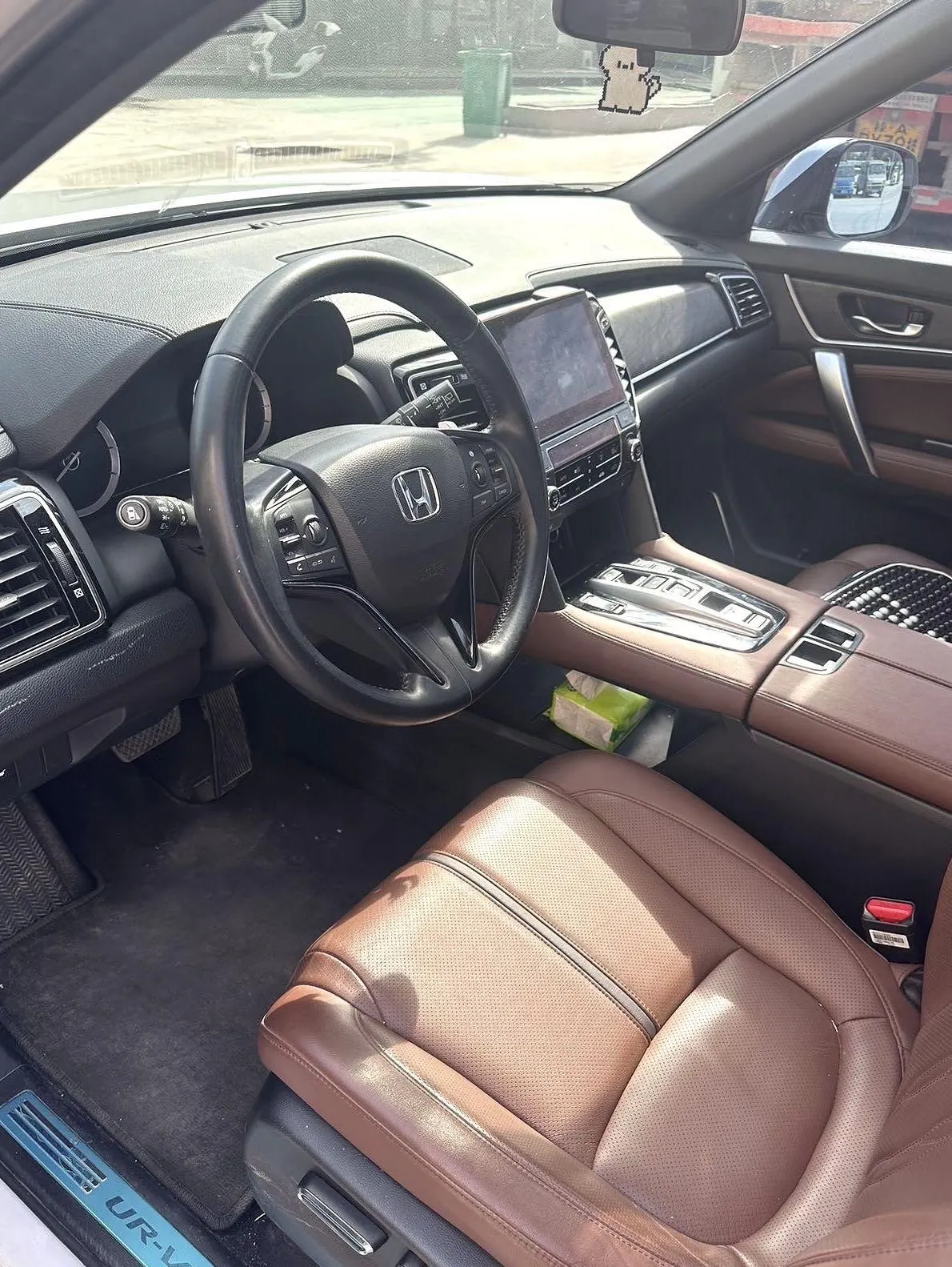 Honda 2020 UR-V 2.0T 370TURBO two-drive elegant version of automatic gear 2