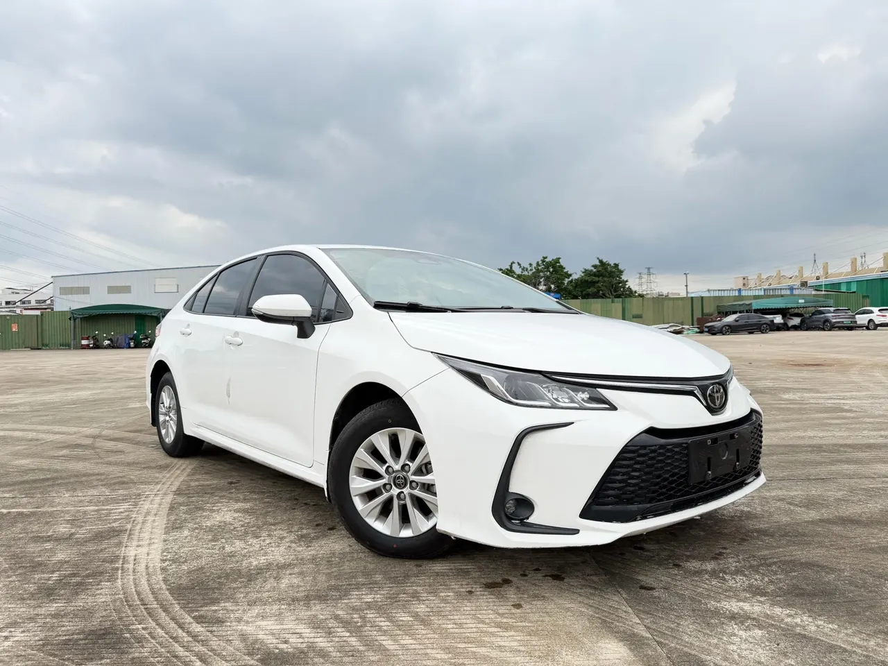 Toyota 2023 Corolla 1.5 Stepless Elite Edition Automatic Transmission 3