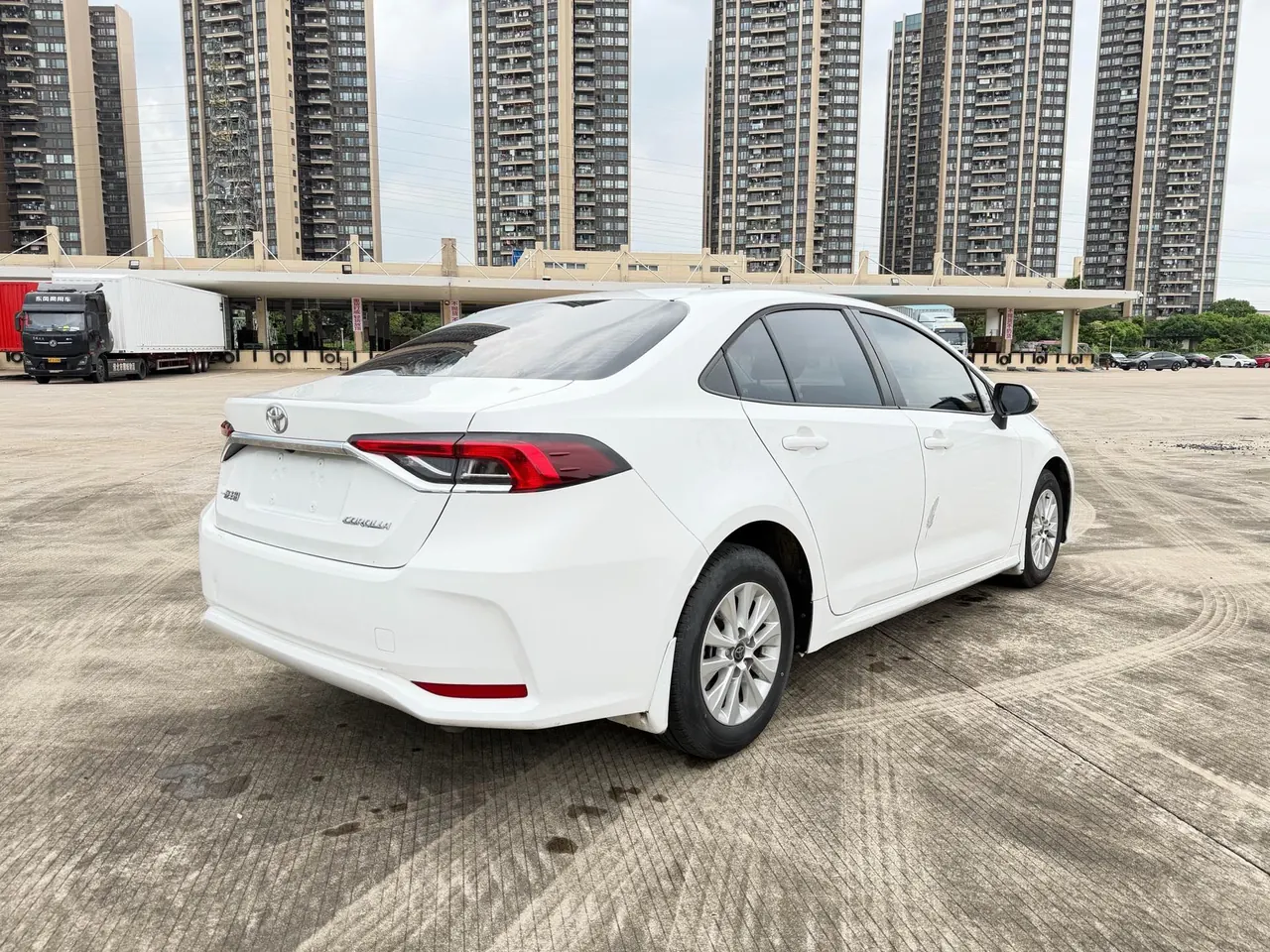 Toyota 2023 Corolla 1.5 Stepless Elite Edition Automatic Transmission 4