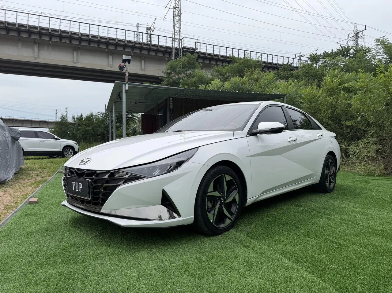 Hyundai 2022 Elantra-sedan 1.5 stepless GLX elite automatic gear - View 1