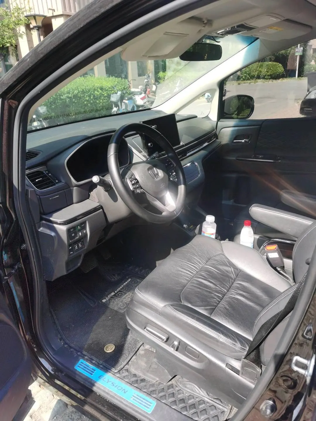 Honda 2024 Alishen e:HEV 2.0 Stepless Deluxe Automatic Gear 5