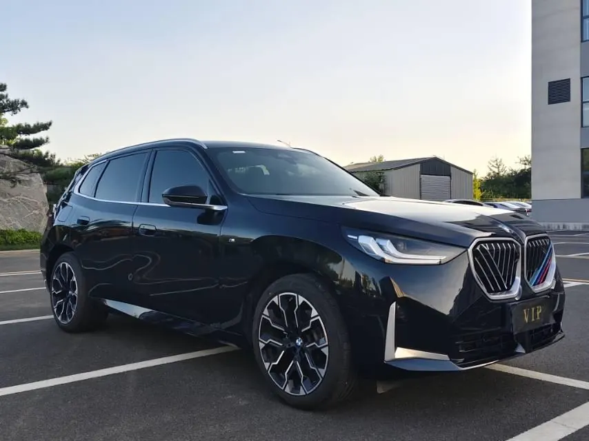 BMW 2025 X3 xDrive30L 2.0T Leading M Sports Suit Automatic Gear 3