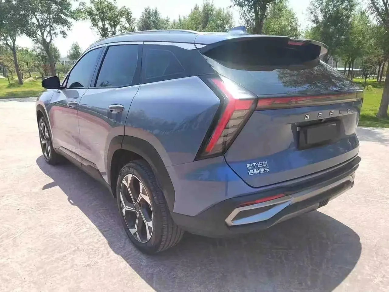 Geely 2023 Boyue L 1.5TD Honorable Automatic Transmission 2