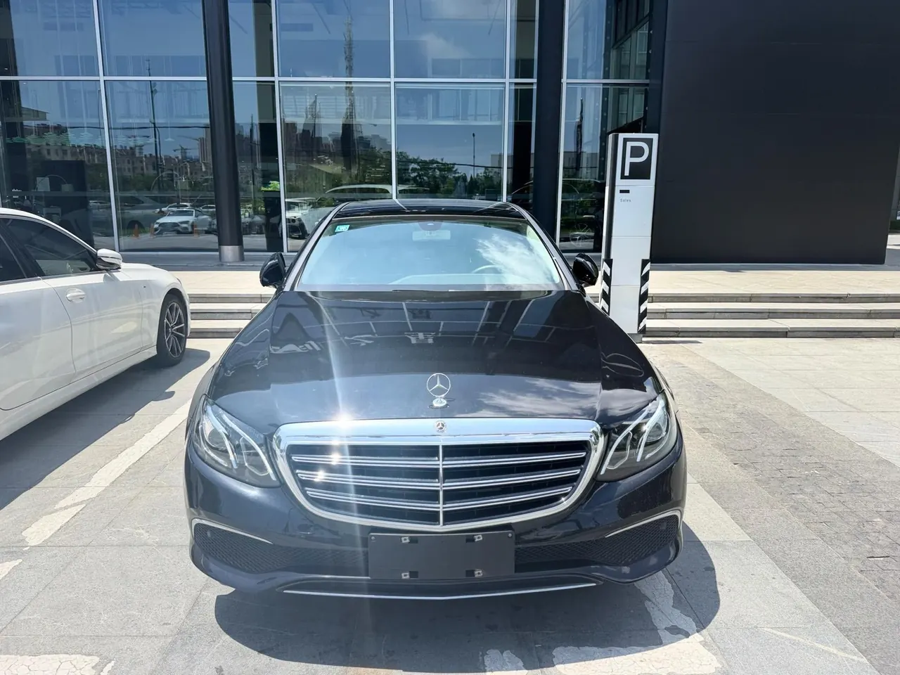 Mercedes Benz E Class 2020 E 260 L 48V 1.5T (modified) automatic gear 2