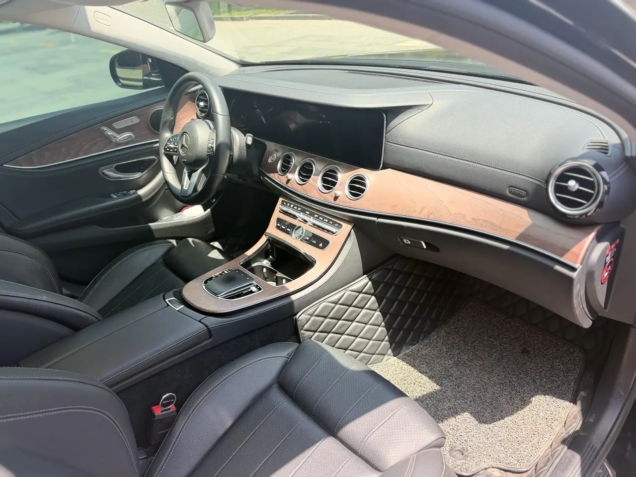 Mercedes Benz E Class 2020 E 260 L 48V 1.5T (modified) automatic gear 4