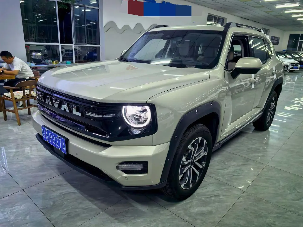 Open image lightbox: Haval 2026 big dog PLUS 2.0T four-wheel drive Chaoye version automatic gear