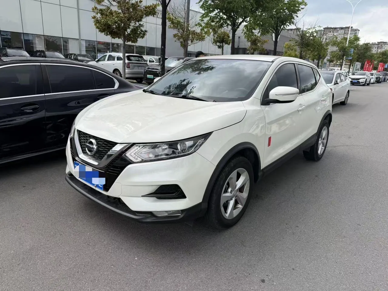 Открыть галерею: Nissan 2021 Xiao Ke 2.0 Stepless XV Smart Edition Automatic Gear