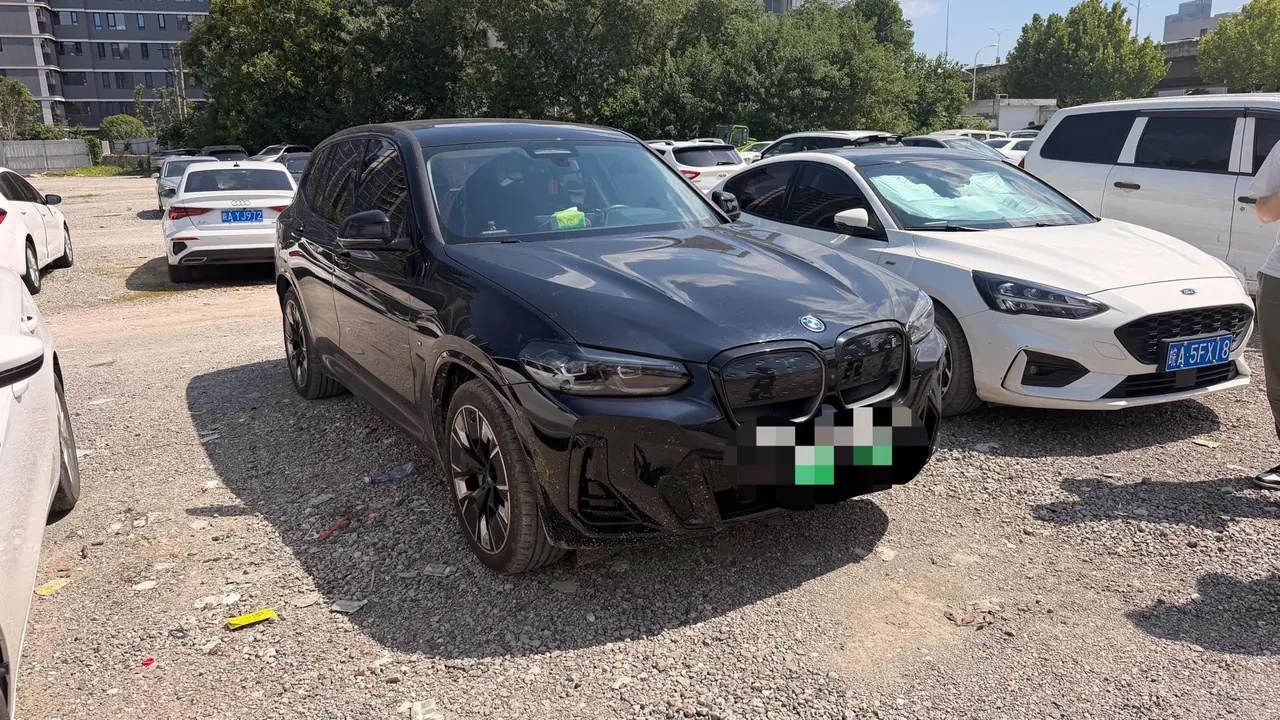 BMW iX3 (Imported) 2024 iX3 Chuangling Automatic Gear 3