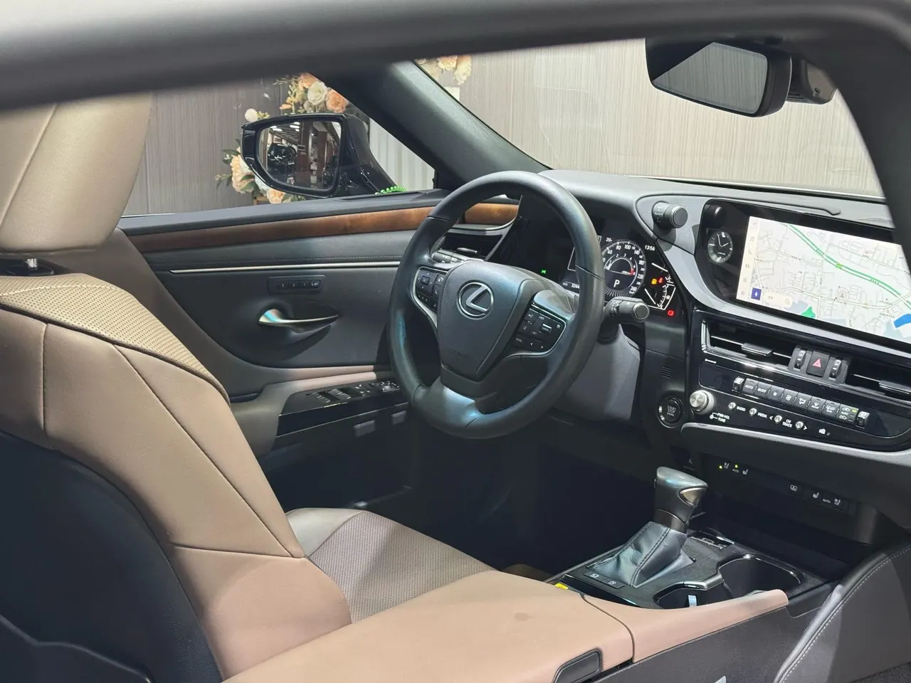 Lexus ES (Imported) 2024 ES200 2.0 Stepless Edition Automatic Gear 9