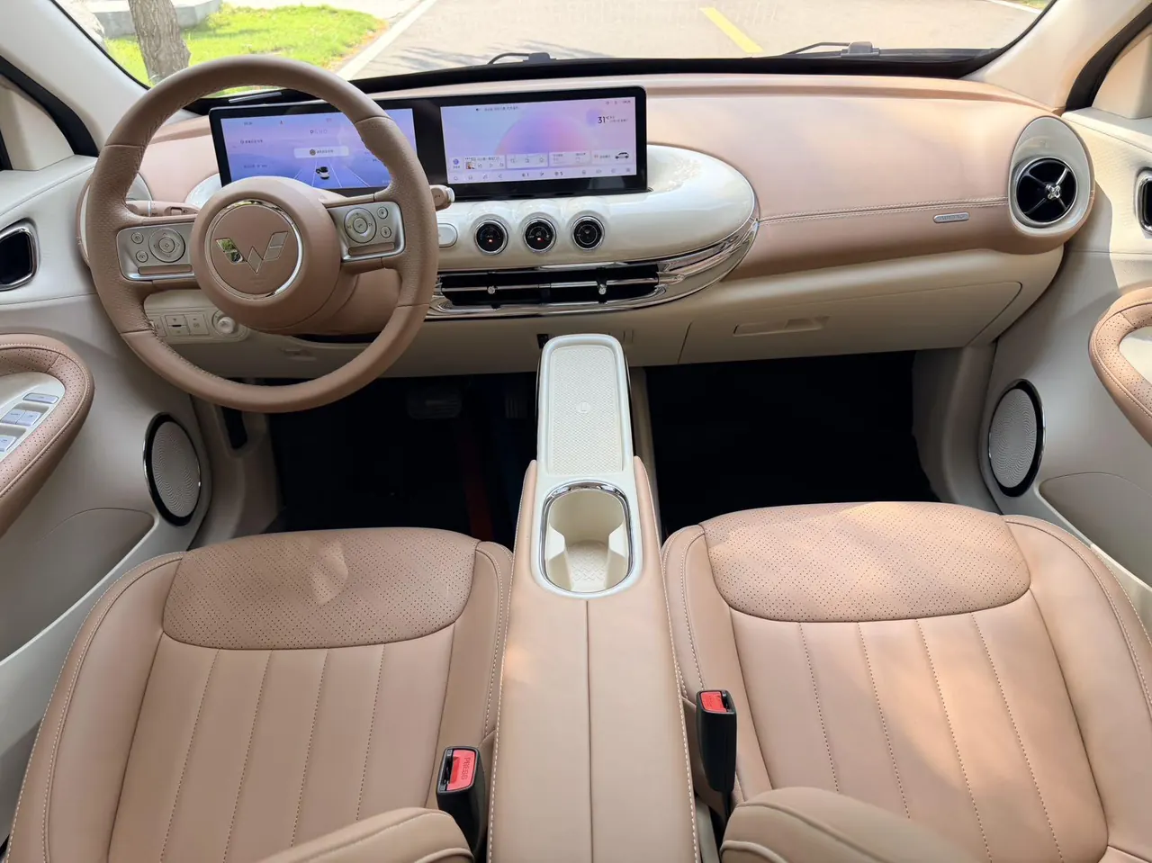 WuLing 2024 Plantronics 333km LingBox Connected Automatic Gear 6