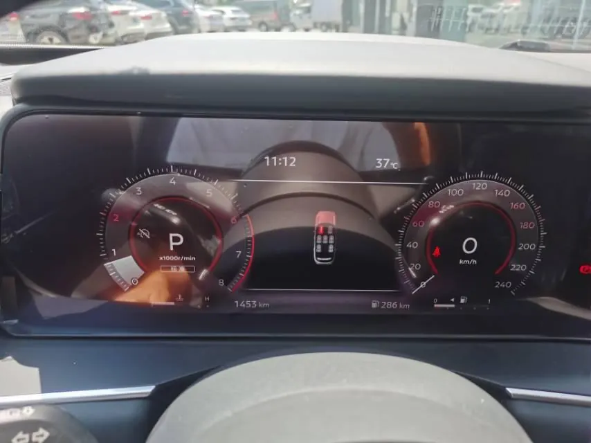 Nissan 2024 Tanlu 2.0T 380VC-TURBO Two-Drive Zhiyue Edition 7-seat Automatic Gear 7