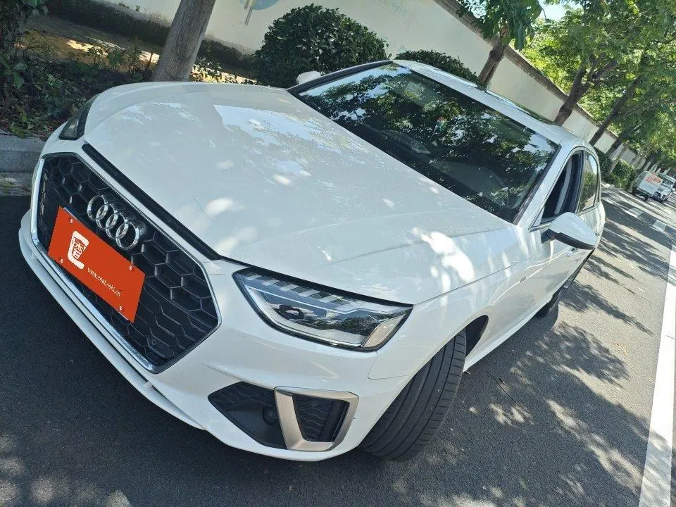 Audi 2020 A4L 2.0TFSI 40TFSI Fashion Dynamic Automatic - View 1