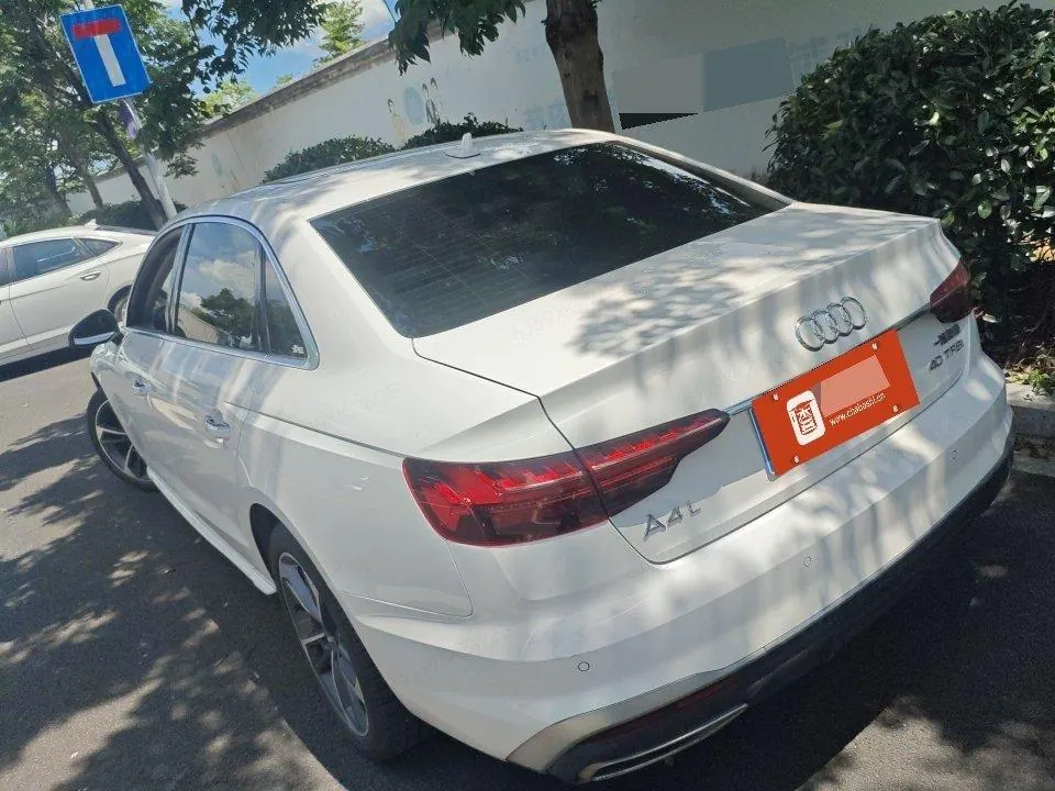 Audi 2020 A4L 2.0TFSI 40TFSI Fashion Dynamic Automatic 4