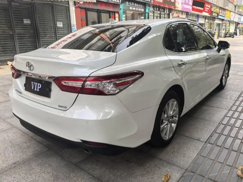 Toyota 2021 Camry 2.0G Stepless Deluxe Edition Automatic Gear 6