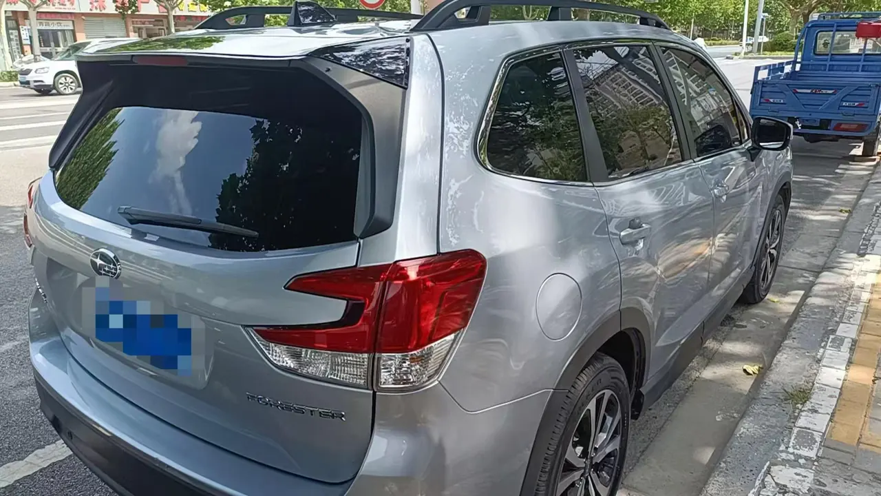 Subaru Forester (Imported) 2024 Forester 2.5i Stepless Distinguished Edition EyeSight Automatic Gear 2