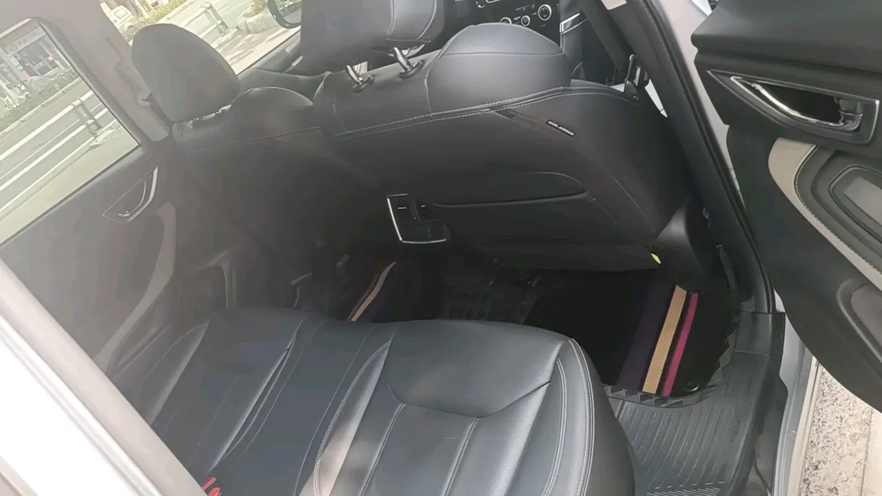 Subaru Forester (Imported) 2024 Forester 2.5i Stepless Distinguished Edition EyeSight Automatic Gear 3