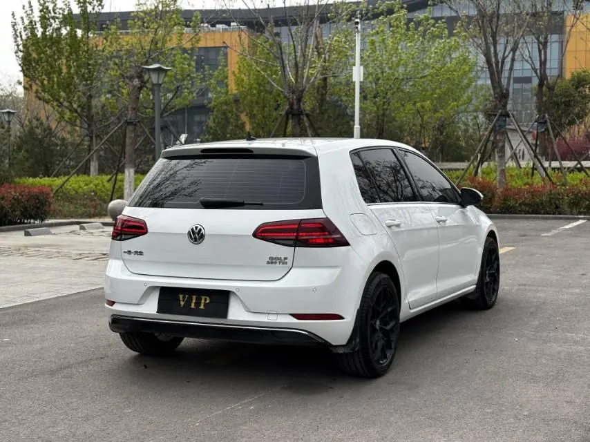 Volkswagen 2020 Golf 7 1.4TSI 280TSI Beloved Edition Comfortable Automatic 9