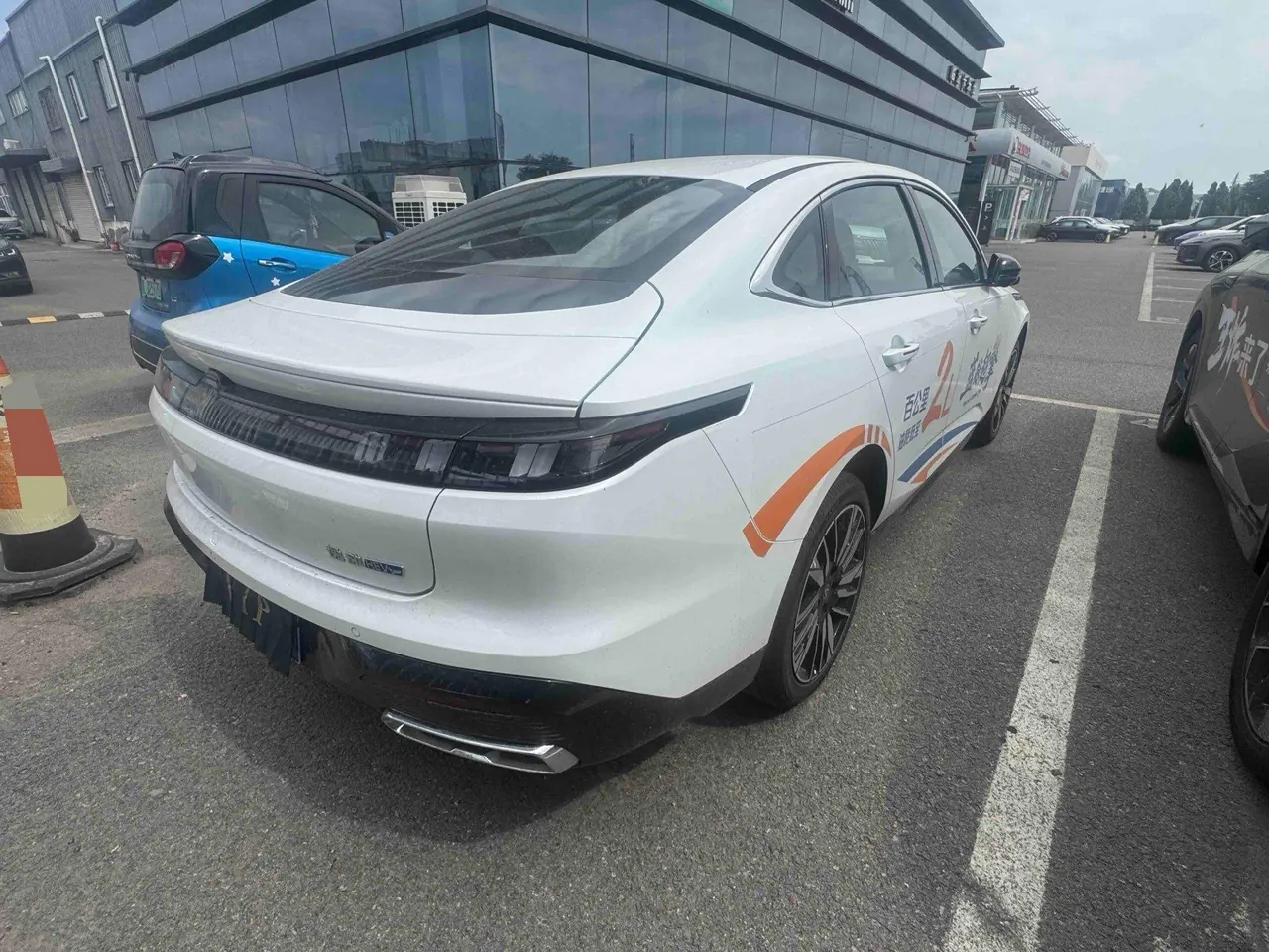 ChangAn 2026 Yidong HEV 1.5 Blue Whale Super Qing Zhixiang Automatic Gear 6