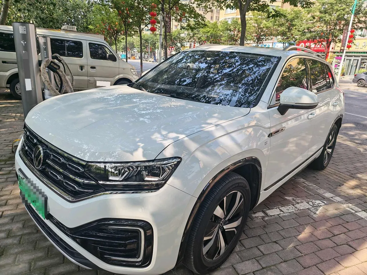 Volkswagen 2022 GTE 1.4T Luxury Automatic Gear - View 1