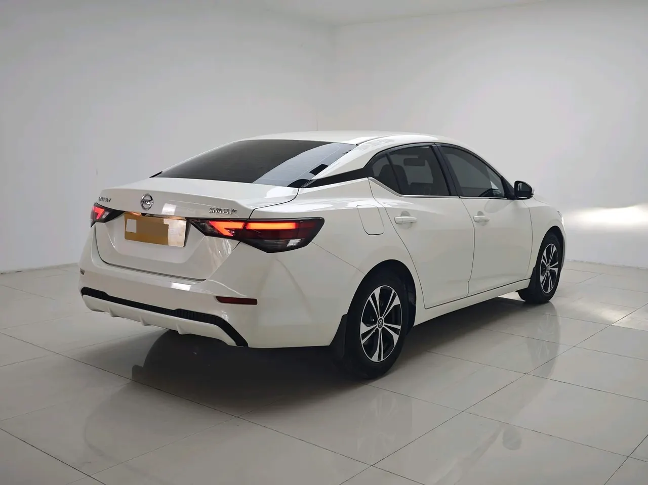 Nissan 2022 Sylphy 1.6 Stepless XL Pleasant Edition Automatic Gear 8