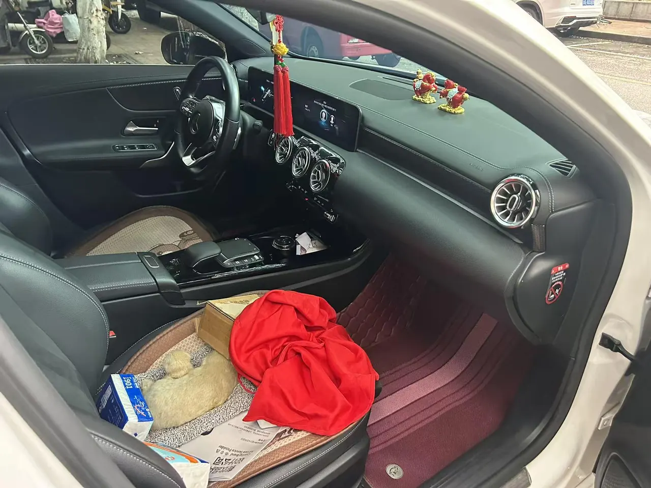 Mercedes Benz Class A 2020 A 200 L 1.3T Fashion (Modified) Automatic Gear 4