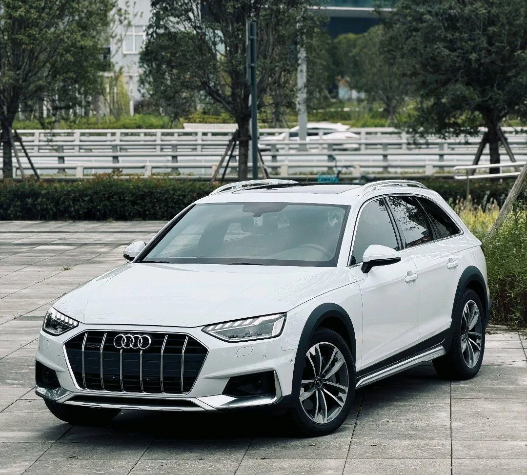 Открыть галерею: Audi A4 (Imported) 2021 A4 Allroad Quattro 2.0TFSI Discovery Auto
