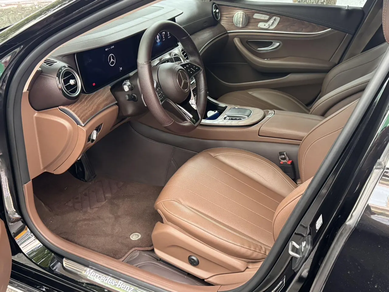 Mercedes Benz E Class 2021 E 300 L 2.0T Luxury Automatic Gear 2