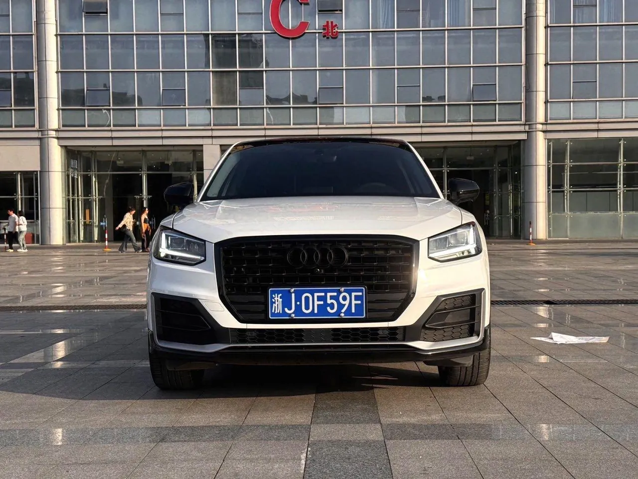 Audi 2021 Q2L 1.4TFSI 35TFSI Fashion Elegant Automatic 2