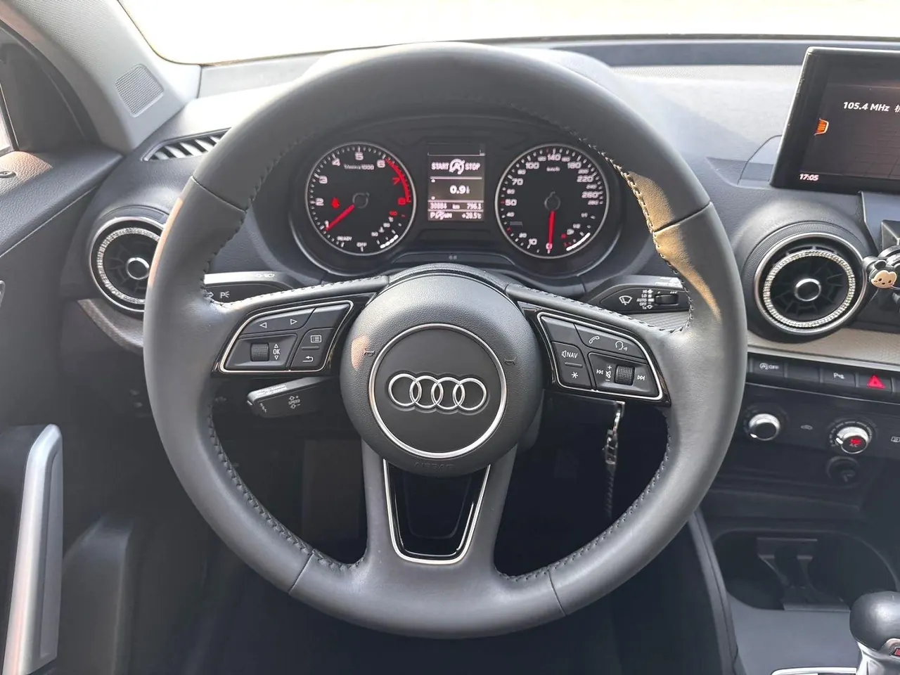 Audi 2021 Q2L 1.4TFSI 35TFSI Fashion Elegant Automatic 9