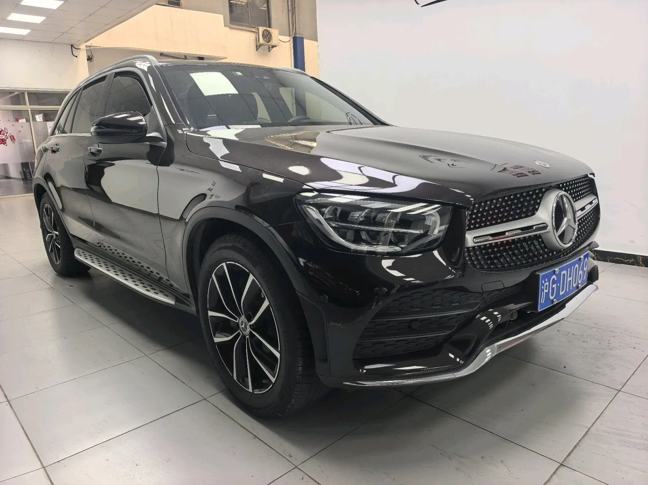 Mercedes Benz 2022 GLC 300 L 4MATIC 2.0T Dynamic (Modified) Automatic Gear 3