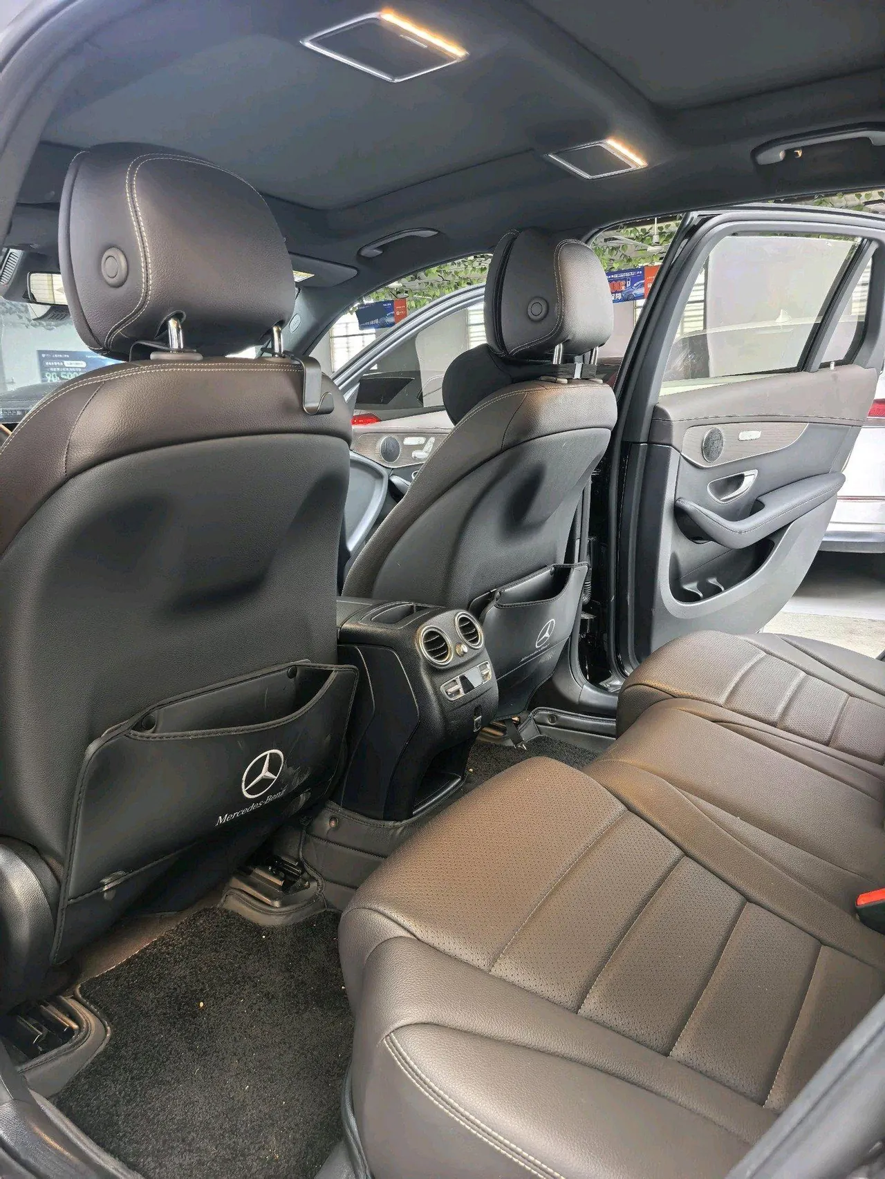 Mercedes Benz 2022 GLC 300 L 4MATIC 2.0T Dynamic (Modified) Automatic Gear 9